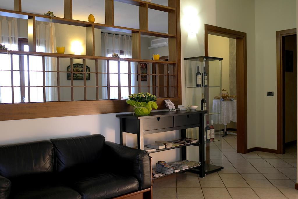 Bed and Breakfast Relais Bb Pacengo Lazise Exterior foto